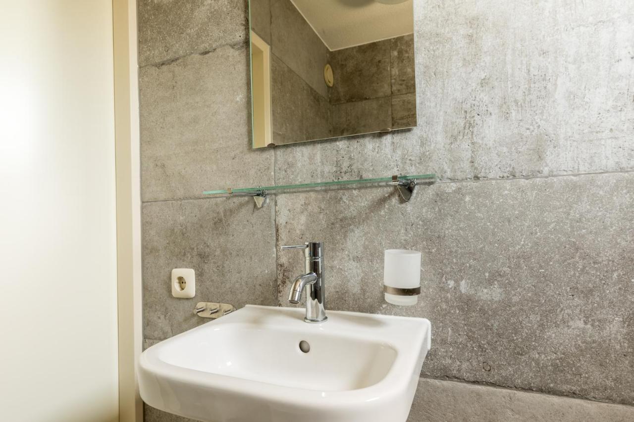 Appartement De Parel, Resort Amelander Kaap ฮอลลุม ภายนอก รูปภาพ